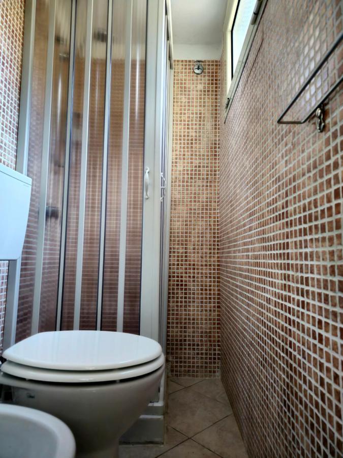 칼리아리 Valery House 아파트 외부 사진